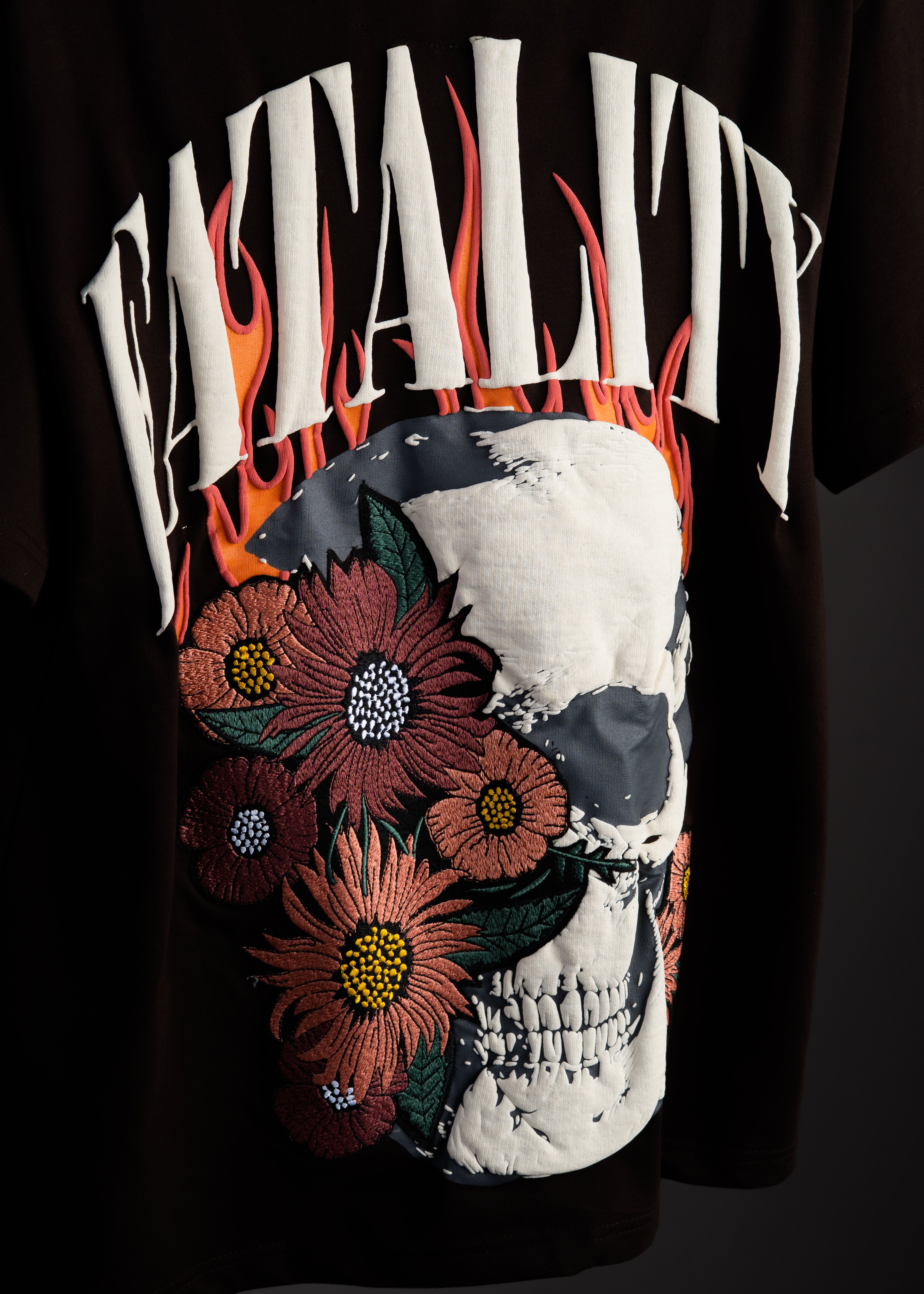 Death n Daisies Tee