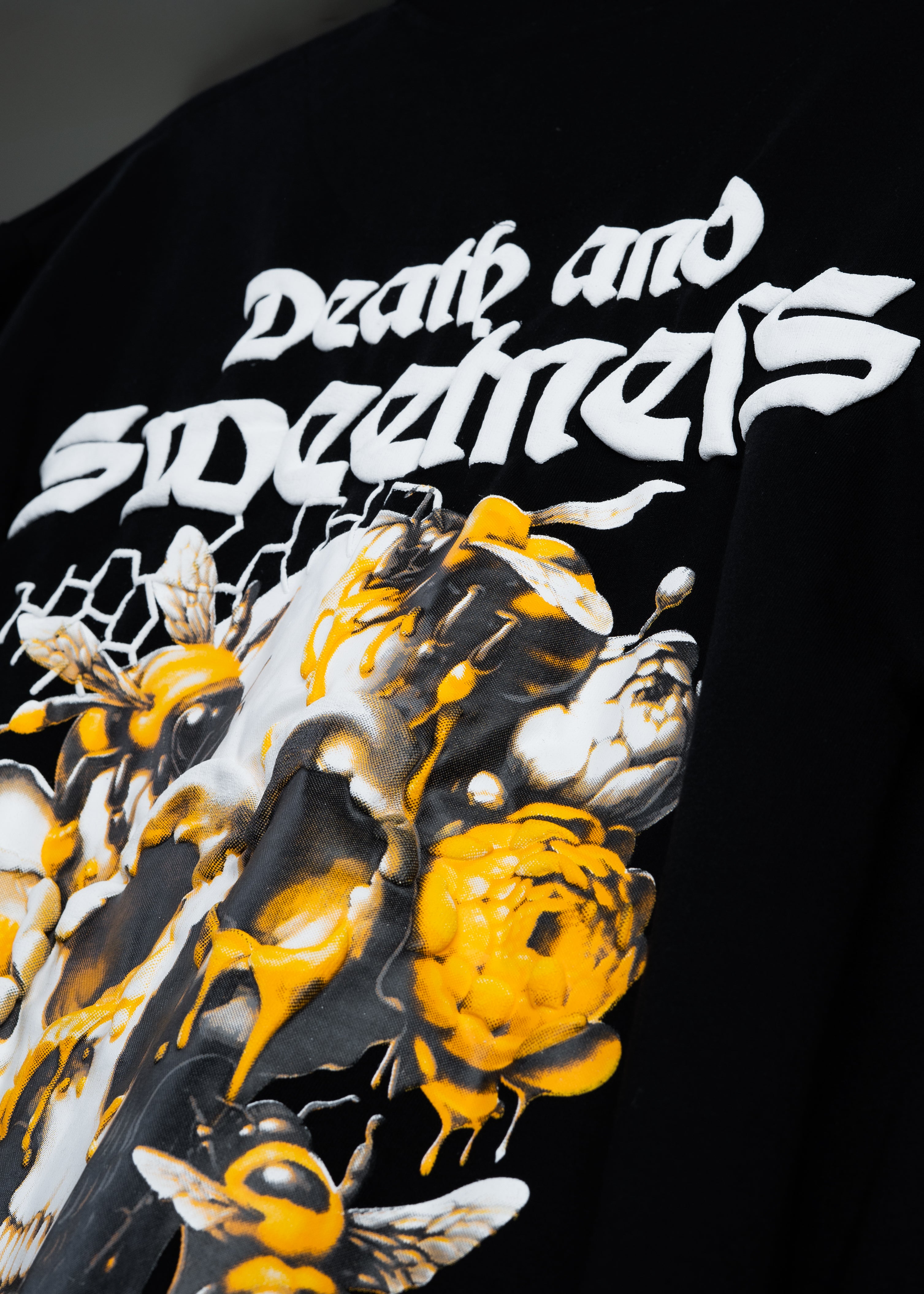 HONEY VENOM TEE
