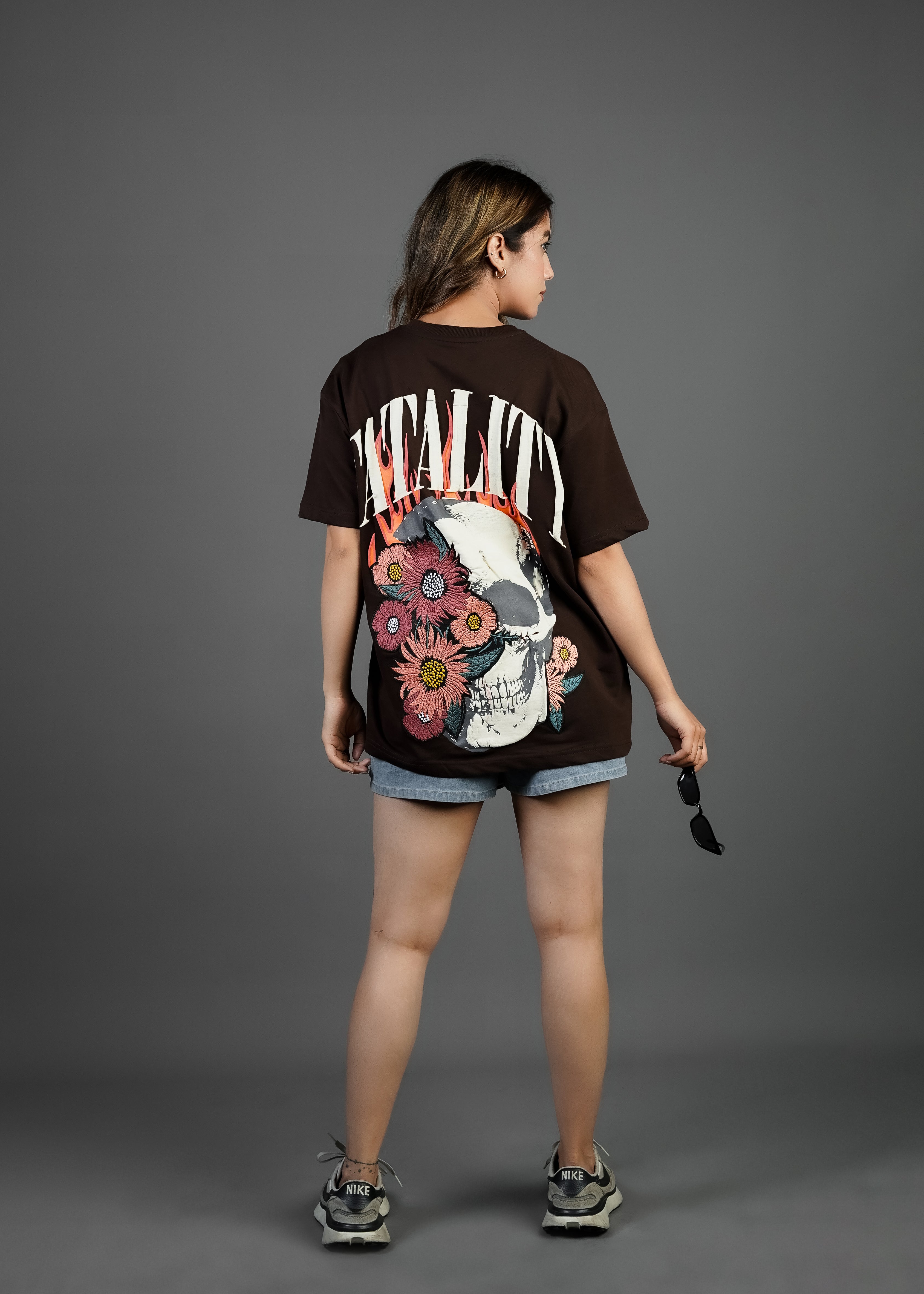 Death n Daisies Tee